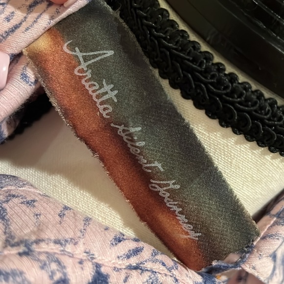 Floral Button down shirt - Picture 7 of 9